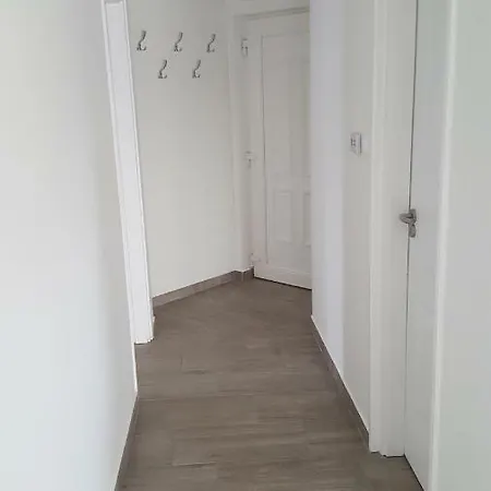 Appartement Olive Apartman *