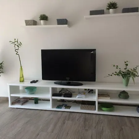 Olive Apartman *